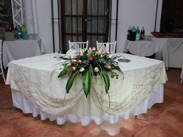 La boda de Berny y Montse en Iztapalapa, Ciudad de México 54