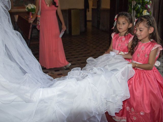 La boda de Berny y Montse en Iztapalapa, Ciudad de México 56