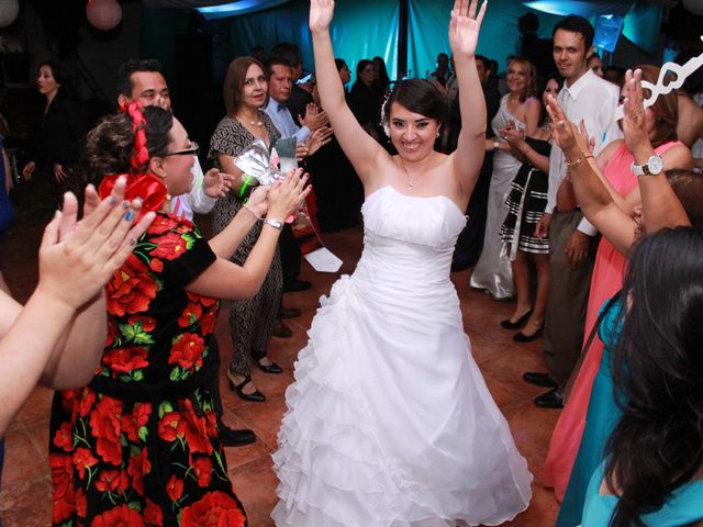 La boda de Berny y Montse en Iztapalapa, Ciudad de México 82