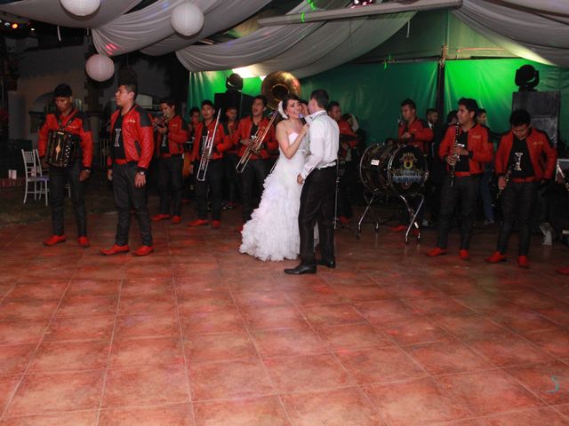 La boda de Berny y Montse en Iztapalapa, Ciudad de México 116