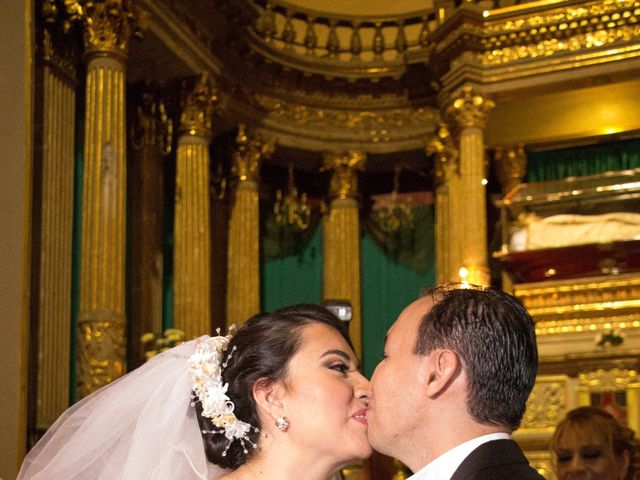 La boda de Berny y Montse en Iztapalapa, Ciudad de México 120