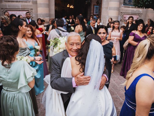 La boda de Rafael y Abril en Irapuato, Guanajuato 10