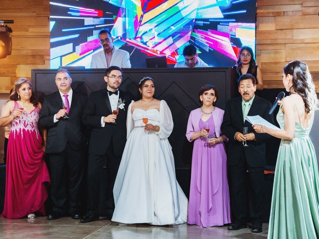 La boda de Rafael y Abril en Irapuato, Guanajuato 27