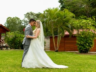 La boda de Emaly y Sebastian