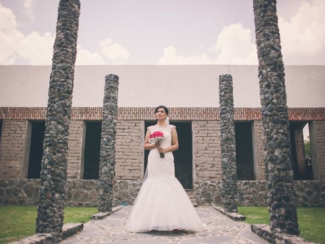 La boda de Abraham y Rosella en Lagos de Moreno, Jalisco 15