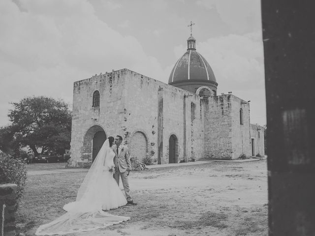 La boda de Abraham y Rosella en Lagos de Moreno, Jalisco 23