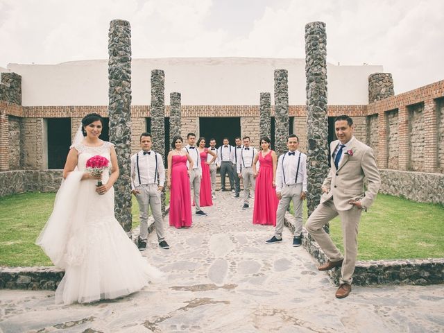 La boda de Abraham y Rosella en Lagos de Moreno, Jalisco 27