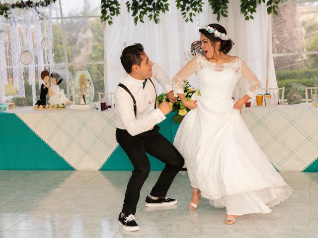 La boda de Angel y Diana  en Nicolás Romero, Estado México 18