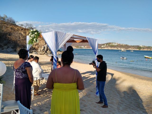 La boda de Julio y Carmen en Huatulco, Oaxaca 3