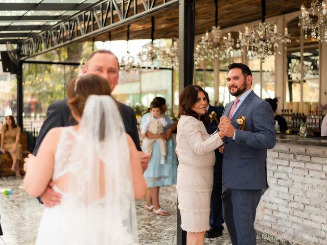 La boda de Alejandro y Cynthia en Toluca, Estado México 35