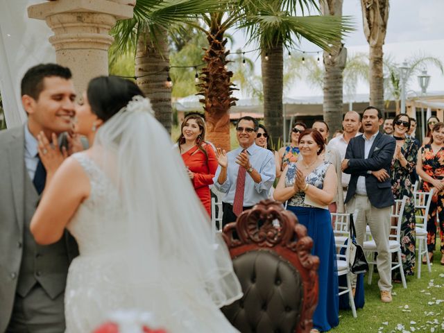 La boda de Poncho y Alejandra en Tlajomulco de Zúñiga, Jalisco 1