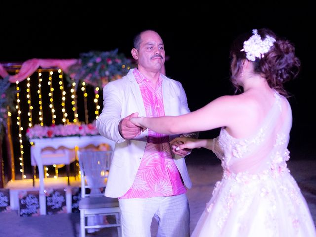 La boda de Juan Carlos y Cynthia en Manzanillo, Colima 58
