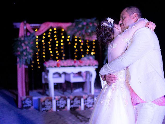 La boda de Juan Carlos y Cynthia en Manzanillo, Colima 60
