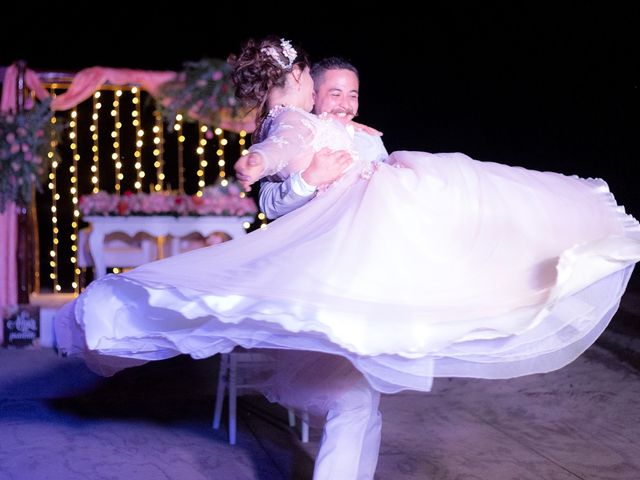 La boda de Juan Carlos y Cynthia en Manzanillo, Colima 61