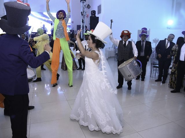 La boda de Alberto y Berenisse en Apodaca, Nuevo León 4