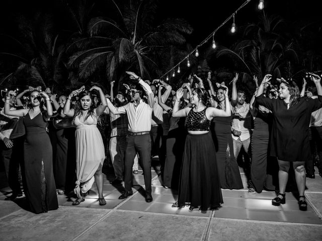 La boda de Enrique y Gaby en Acapulco, Guerrero 76