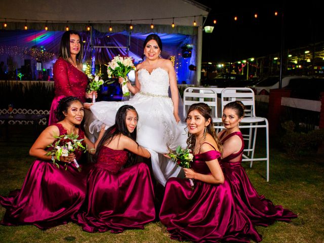 La boda de Edgar y Nallely en Gustavo A. Madero, Ciudad de México 24