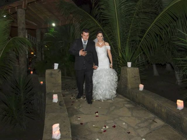 La boda de Oscar  y Viviana  en Colima, Colima 2