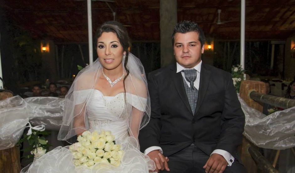La boda de Oscar  y Viviana  en Colima, Colima
