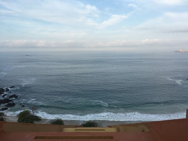 La boda de Víctor  y Alejandra  en Ixtapa Zihuatanejo, Guerrero 3
