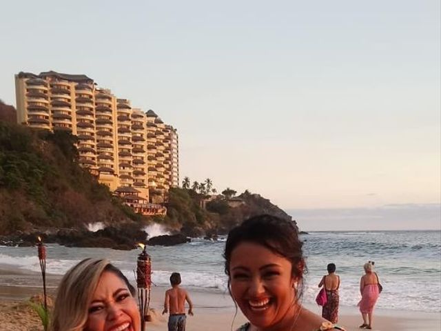 La boda de Víctor  y Alejandra  en Ixtapa Zihuatanejo, Guerrero 5