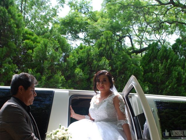 La boda de Vicente y Karina en Morelia, Michoacán 3