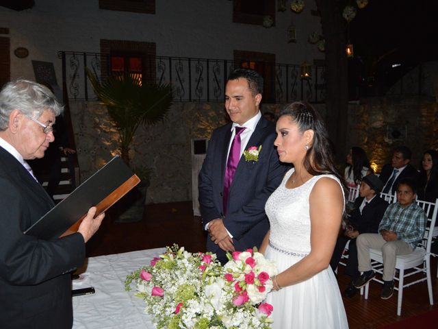 La boda de César y Sandina en Gustavo A. Madero, Ciudad de México 16