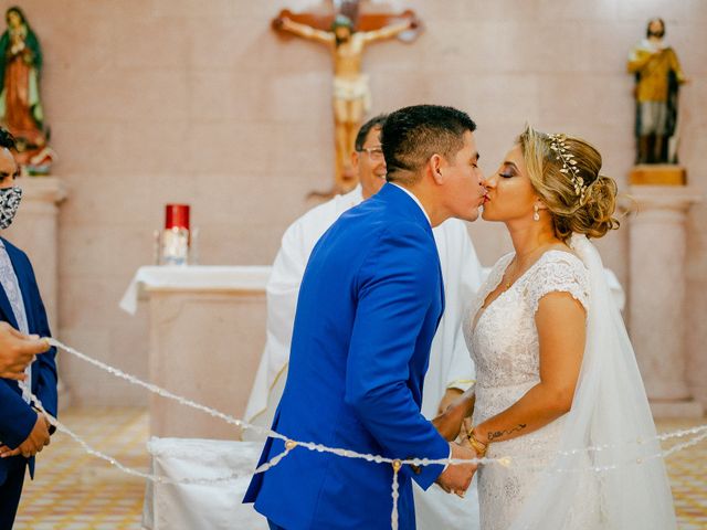 La boda de Ernesto y Laura en Coatzacoalcos, Veracruz 52