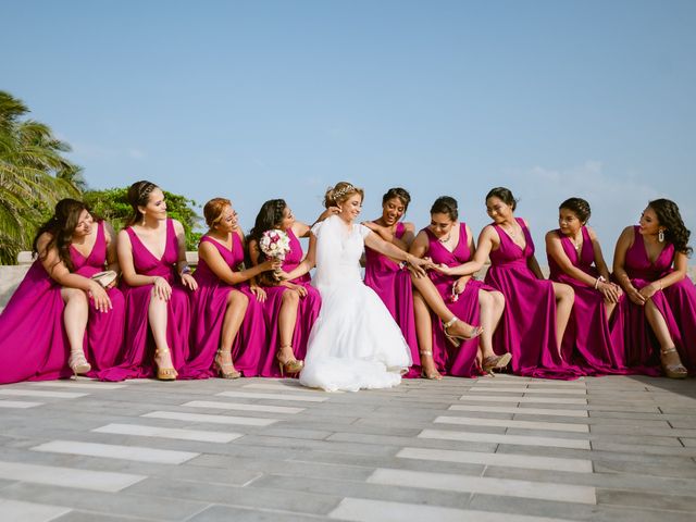 La boda de Ernesto y Laura en Coatzacoalcos, Veracruz 61