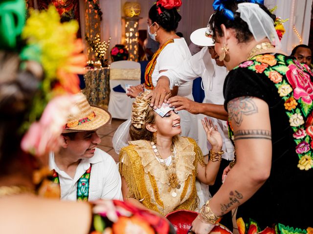 La boda de Ernesto y Laura en Coatzacoalcos, Veracruz 97