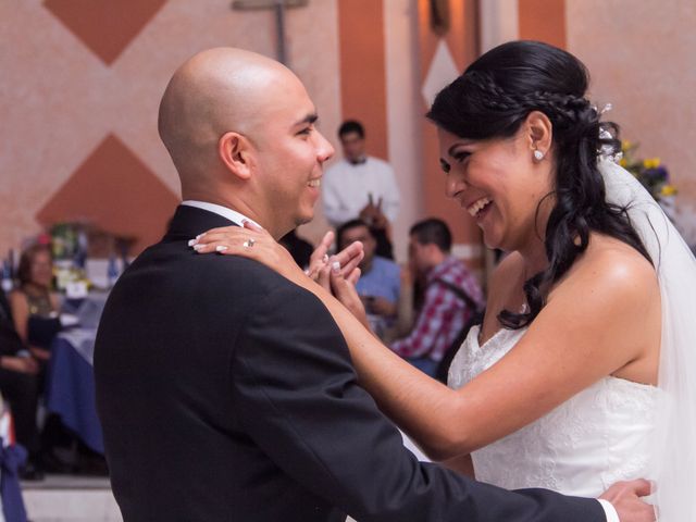 La boda de Alberto y Maheli en Morelia, Michoacán 9