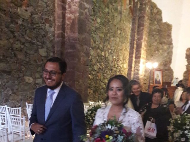 La boda de Víctor  y Claudia  en Huasca de Ocampo, Hidalgo 17