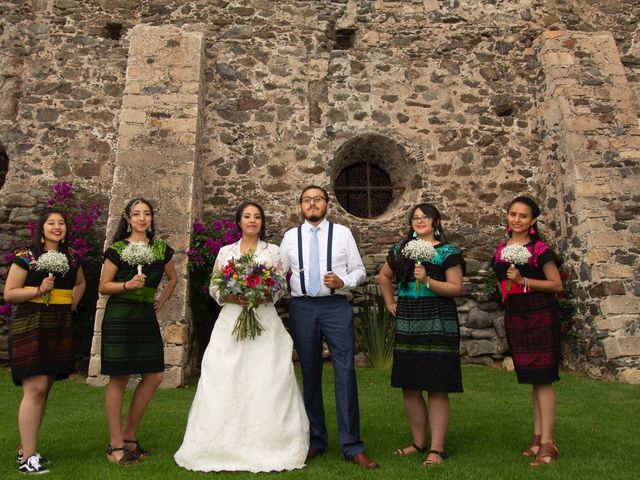 La boda de Víctor  y Claudia  en Huasca de Ocampo, Hidalgo 40