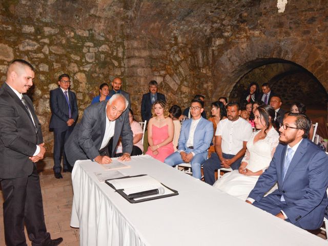 La boda de Víctor  y Claudia  en Huasca de Ocampo, Hidalgo 43