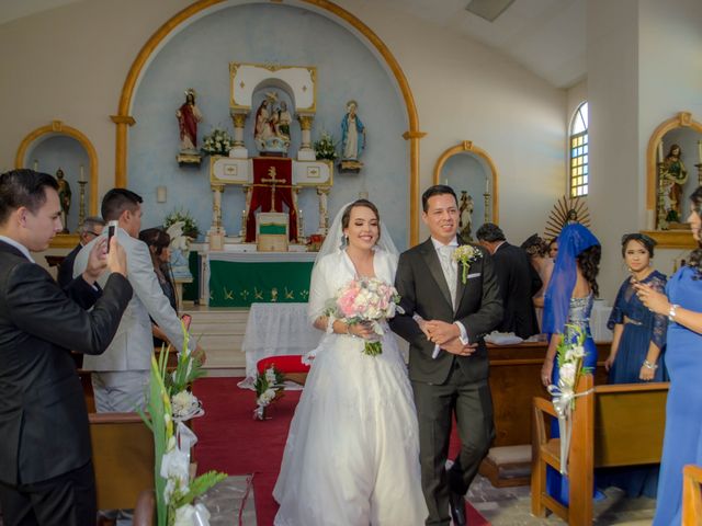 La boda de Rafael y Karla en Hermosillo, Sonora 19