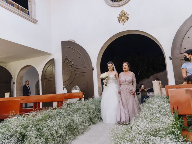 La boda de Carlos y Daniela en Guadalajara, Jalisco 17