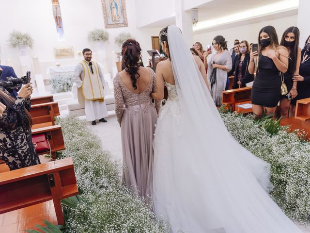 La boda de Carlos y Daniela en Guadalajara, Jalisco 18