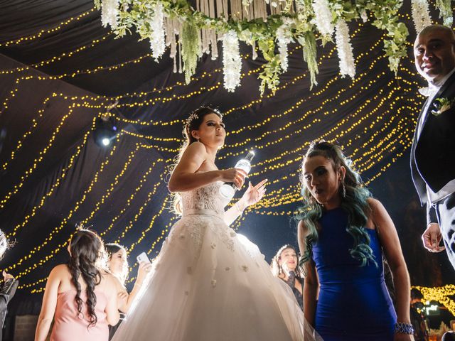 La boda de Carlos y Daniela en Guadalajara, Jalisco 27