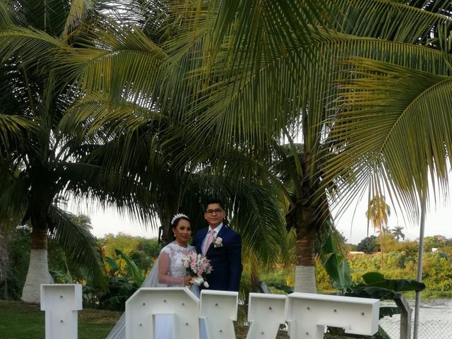 La boda de WingTie  y Citlalli en Lázaro Cárdenas, Michoacán 1