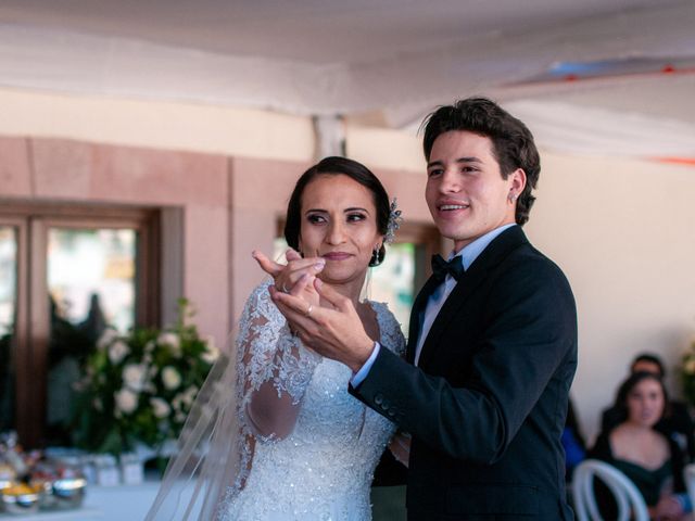 La boda de León Felipe y Denice en Zacatecas, Zacatecas 16