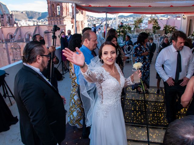 La boda de León Felipe y Denice en Zacatecas, Zacatecas 21