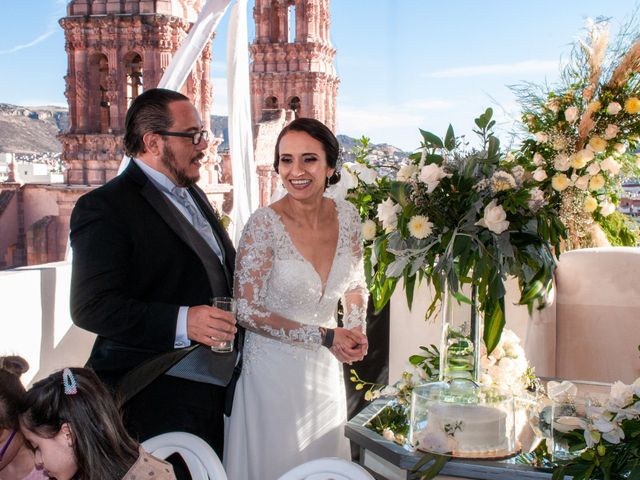 La boda de León Felipe y Denice en Zacatecas, Zacatecas 25