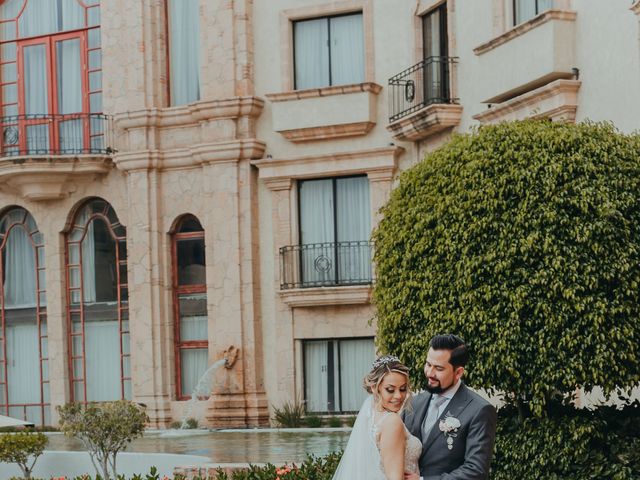 La boda de Víctor y Ivoon en San Luis Potosí, San Luis Potosí 18