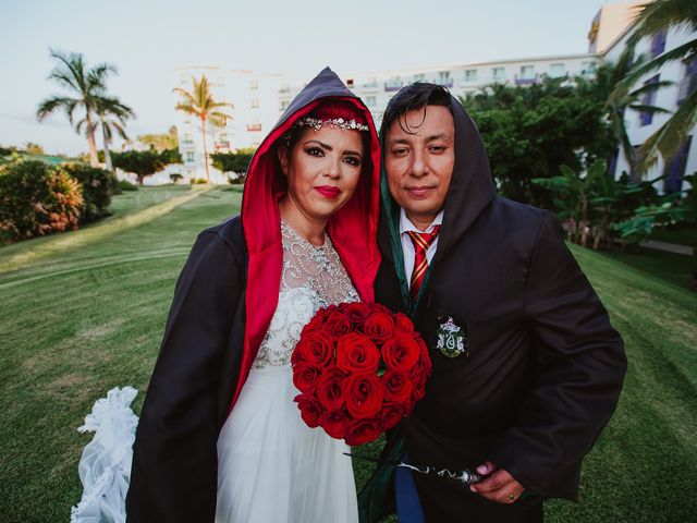 La boda de Carlos y Edith en Puerto Vallarta, Jalisco 38