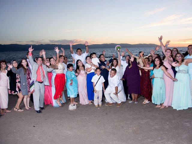 La boda de David y Aglaé en Puerto Vallarta, Jalisco 34