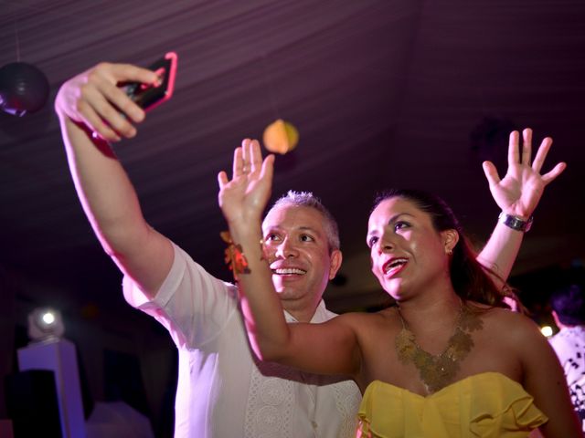 La boda de Alfonso y Berenice en Jiutepec, Morelos 53