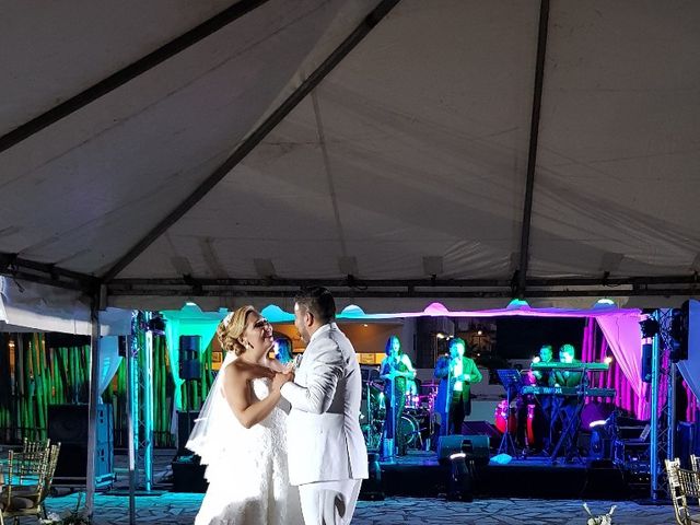 La boda de Miguel  y Adriana  en Ciudad Madero, Tamaulipas 25