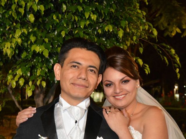 La boda de Omar y Faby en Iztapalapa, Ciudad de México 8