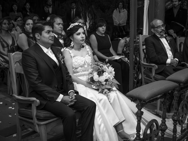 La boda de Enrique y Julieta en Coyoacán, Ciudad de México 21