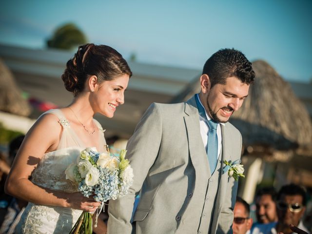 La boda de Alfredo y Estrella en Progreso, Yucatán 12